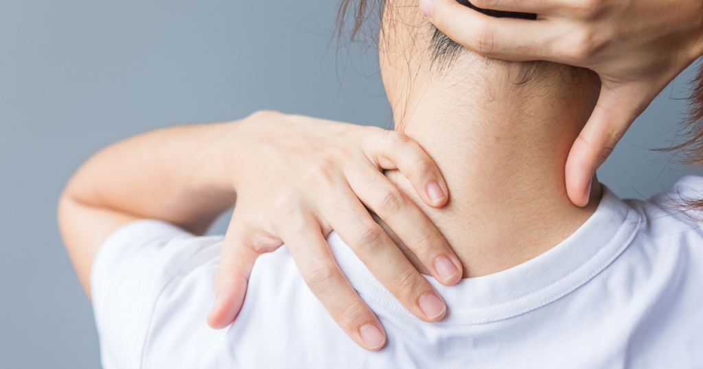 寝違え、梅雨、多い