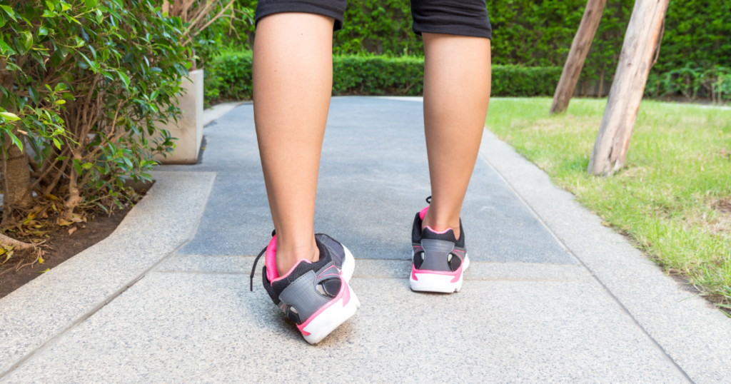 整骨院、久留米、捻挫、足首