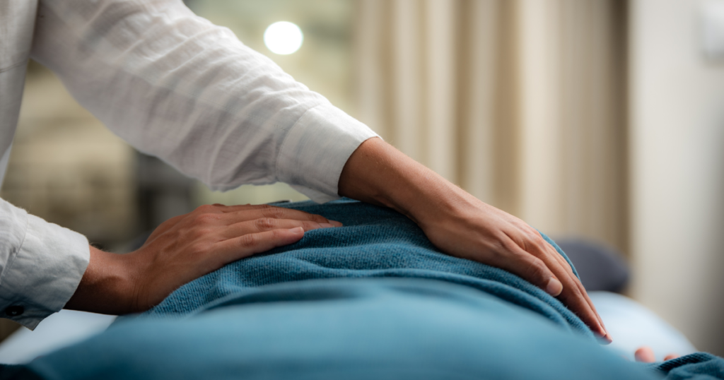 腰痛、ケア、整骨院、久留米